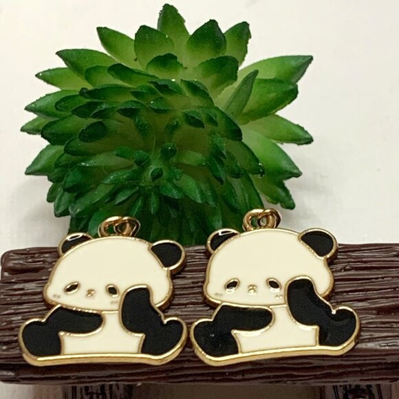 Panda Earring, Panda Bear Jewelry, Gift, Panda Jewelry, Silly Animal Earring - Picture 2 of 9